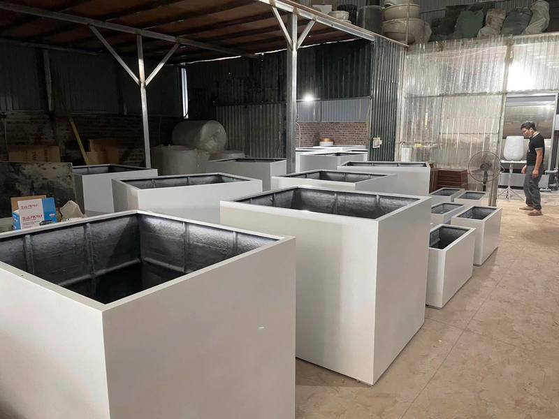 Chậu theo thiết kế, chậu cong